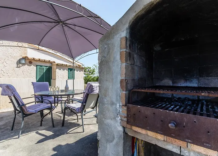 Villa Catalina - Catalina Petit *